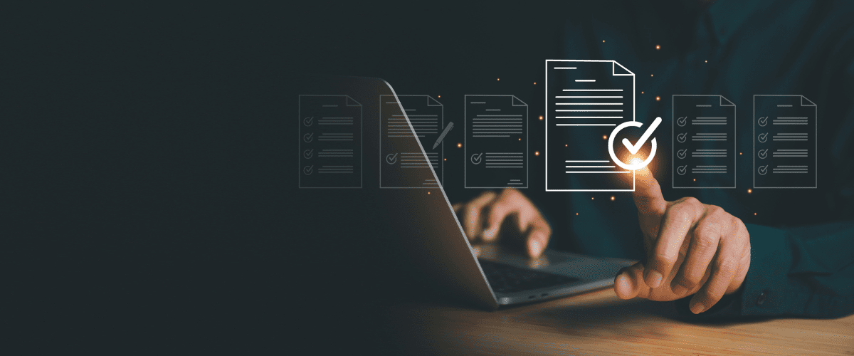 Digital checklist, document process on screen with laptop